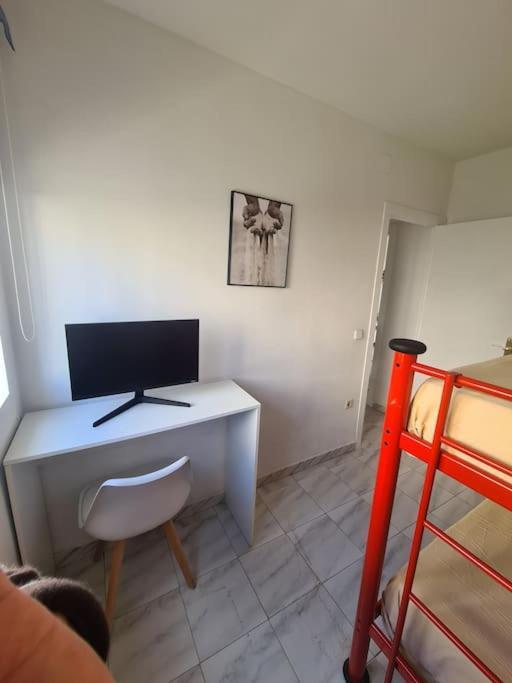 Beachside 2-bd Near Barcelona Apartamento *