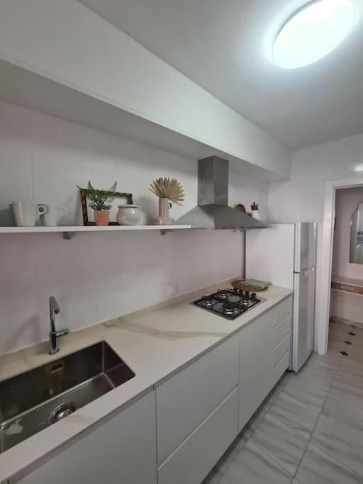 Beachside 2-bd Near Barcelona Apartamento *