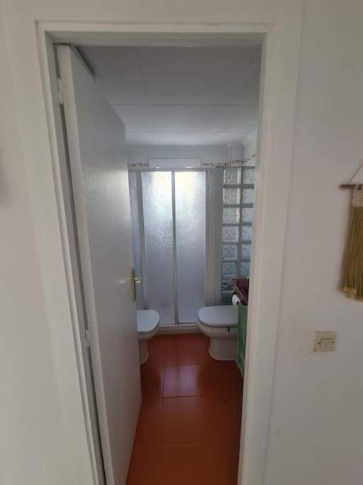 Apartment Beachside 2-bd Near Barcelona *