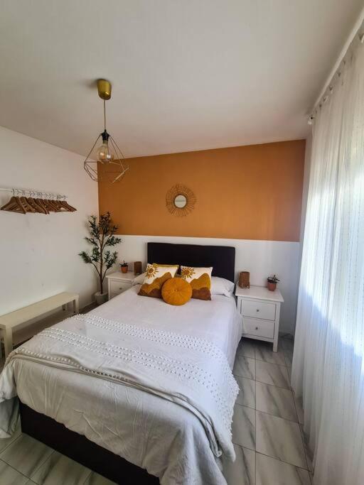 Beachside 2-bd Near Barcelona * Cunit