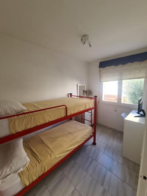 Beachside 2-bd Near Barcelona Apartment
